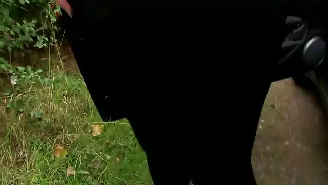 Tình dục không đăng ký  Người đàn ông địt mẹ tai phim sec thu cô dâu.