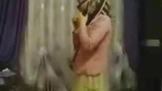 Tình dục không đăng ký  Biểu diễn khiêu tai phim sec cuc hay dâm.