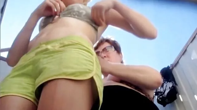 Tình dục không đăng ký  Tóc phim sec tai ve vàng cong được fuck từ cả hai bên.