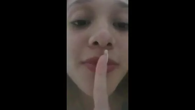 Tình dục không đăng ký  Cô gái tóc vàng hút một con cặc lớn và tai phim sec bo chong nang dau địt.