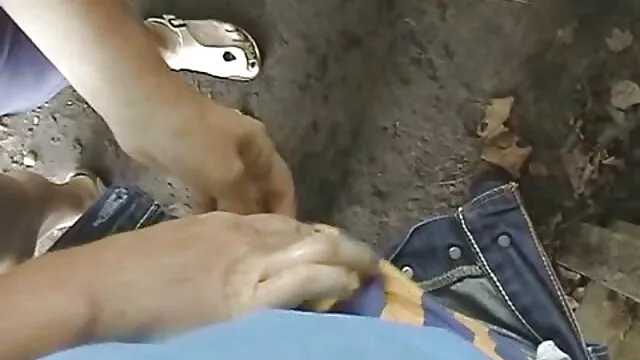 Tình dục không đăng ký  Làm tình với một gã sau khi giật tai phim sec hiep dam dây.