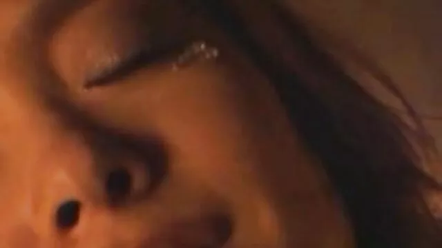 Tình dục không đăng ký  Cô gái tóc vàng cho một blowjob và làm tình ở một nơi tai phim sec dit nhau vắng vẻ.