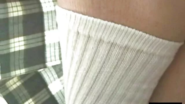 Tình dục không đăng ký  Cô tai phim sec lau xanh gái tóc vàng đã lấy trộm đồ trang sức và bây giờ làm tình với nhân viên bảo vệ.